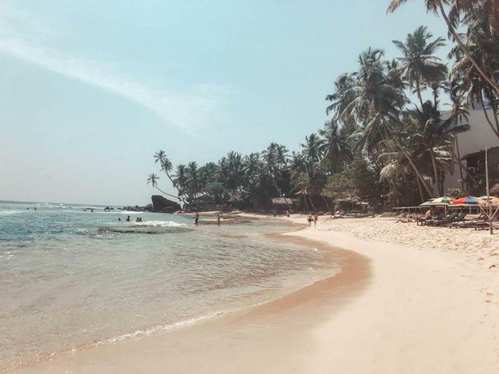 Hotel Shady Edge Unawatuna Esterno foto